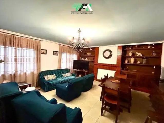 Casa o chalet de alquiler en Baeza, Jaén