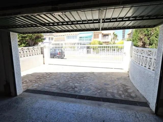 Casa o chalet de alquiler en Cabo Roig, Orihuela