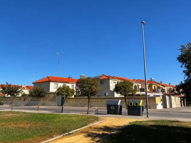 Casa o chalet de alquiler en Caballero Bonald San José Obrero Guadalcacín, Jerez de la Frontera