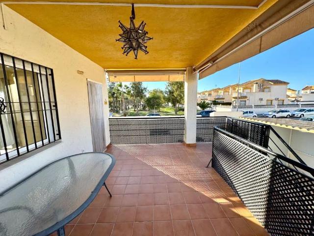 Casa o chalet de alquiler en El Raso, Guardamar del Segura