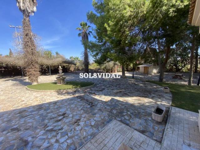Casa o chalet de alquiler en Los Almendros, Orihuela