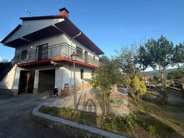 Casa o chalet de alquiler en Riells i Viabrea, Girona