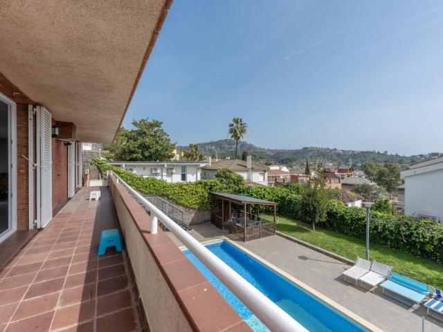 Casa o chalet independiente en venta en calle de les Alzines