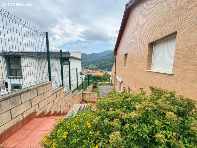 CASA O CHALET INDEPENDIENTE EN VENTA EN LAURETA