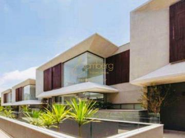 CASA OÁS condomínio, 3/4 suítes, 4 vagas, rooftopm piscina, varanda gourmet, jardim