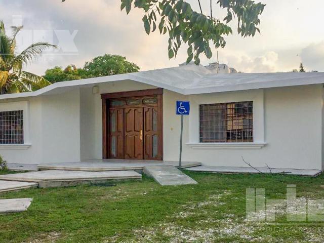 CASA OFICINA EN RENTA, IDEAL PARA TU NEGOCIO EN CARMEN, CAMPECHE