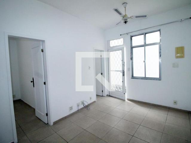 Casa, Olaria, 2 Quartos, 60 m2 Rio de Janeiro