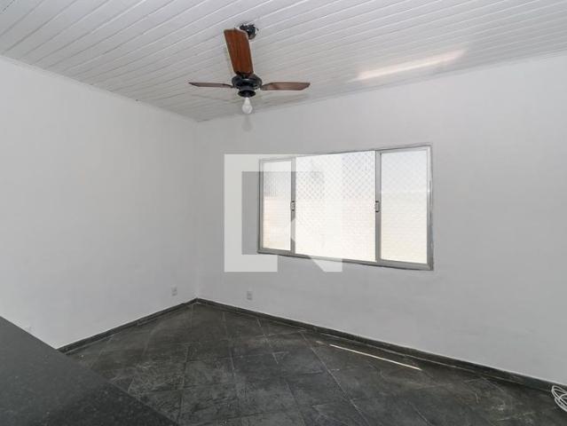 Casa, Olaria, 2 Quartos, 70 m2 Rio de Janeiro