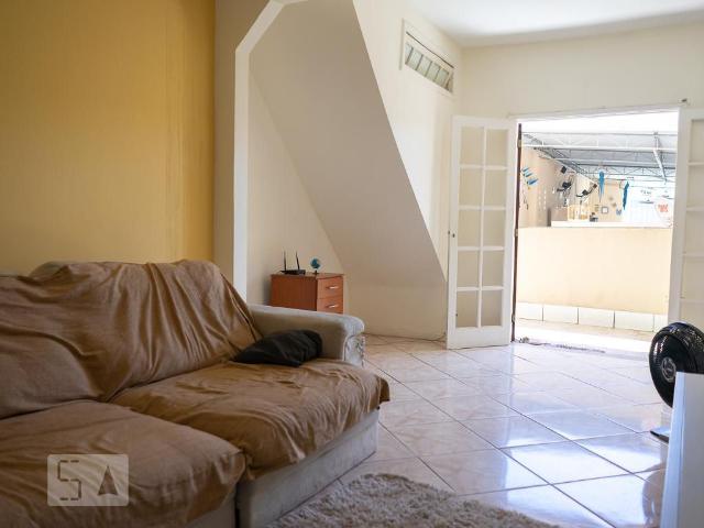 Casa, Olaria, 2 Quartos, 90 m2 Rio de Janeiro