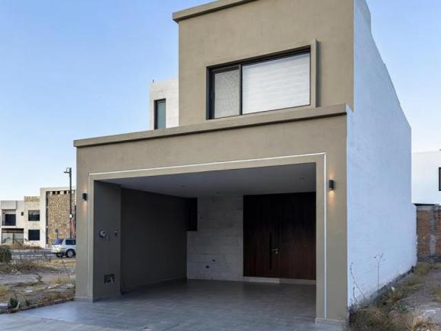 CASA OLIVA EN SANTA BÁRBARA RESIDENCIAL