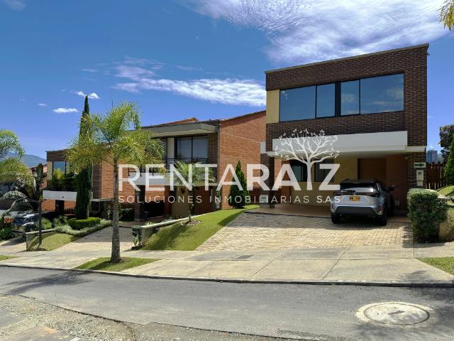 CASA olivos de la calleja Pto referencia casa 154, Envigado