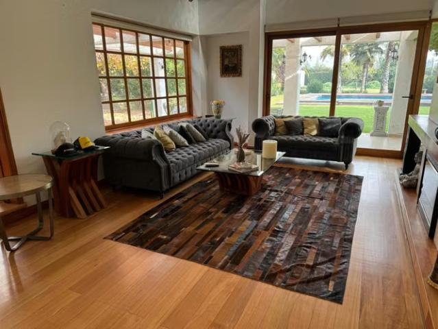 CASA Oportunidad bajo el precio de tasación. Condominio Mahuida Contry Polo Club | 6 dormitorios por 21500.00 en Colina
