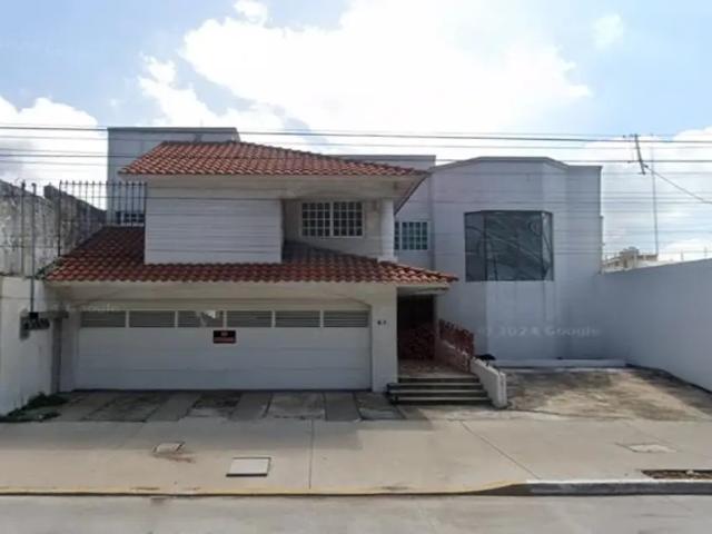 CASA ATRACTIVA CON ALBERCA SALVADOR DIAZ MIRON XALAPA VERACRUZ