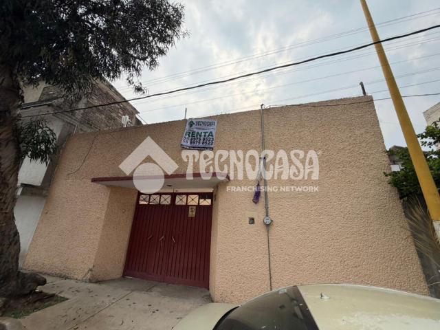 CASA AV. TLAHUAC, COL. CULHUACAN CTM SECCION V