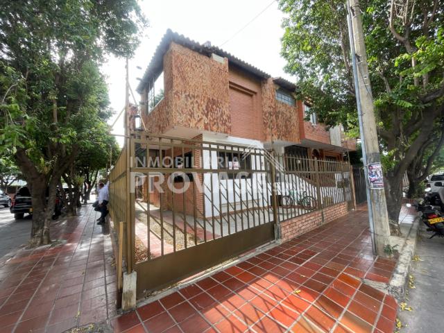 CASA Avenida 5E # 9 116 La Riviera, La Riviera, Cúcuta