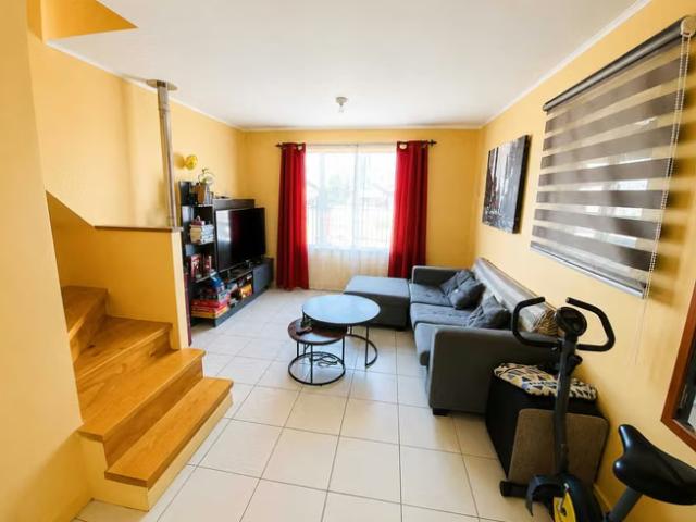 Casa avenida republica 1784 | dormitorios por 100000. 00 en Osorno
