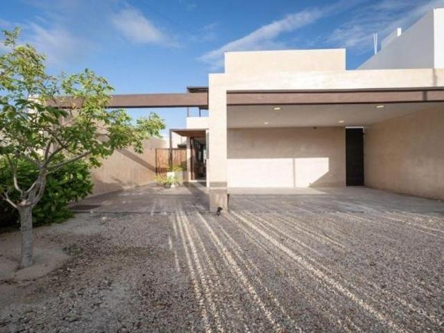 CASA A 100 MTRS DEL MAR DE SAN BENITO EN YUCATAN DE 1 PISO
