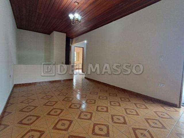 Casa a 1 km do roteiro do vinho!