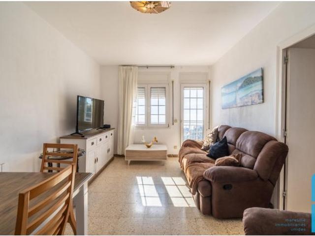CASA A 4 VIENTOS CON PRECIOSAS VISTAS AL MAR