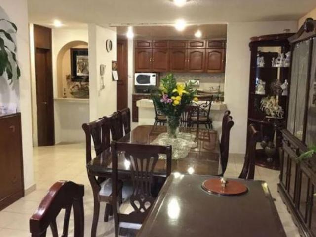 CASA EN VENTA EN RÍO MEZCALAPA, IZTAPALAPA