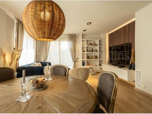 Casa a cuatro vientos con piscina, jardín y zona wellness en El Trull – El Papiol