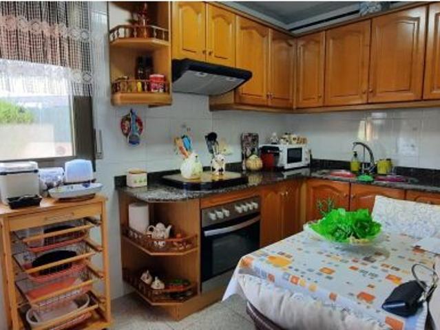 CASA A CUATRO VIENTOS EN CASTELLBISBAL