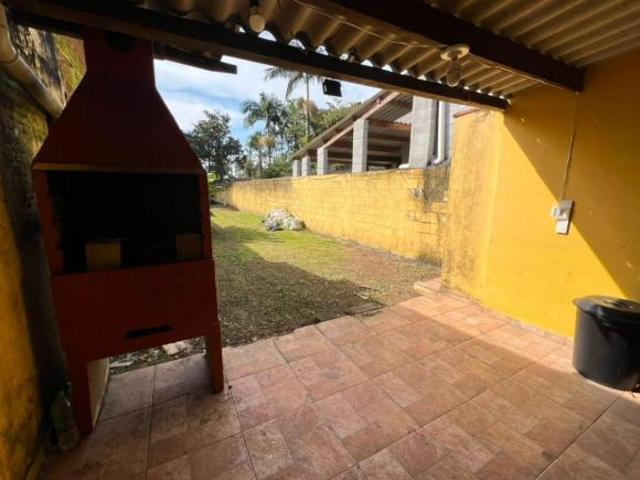 Casa a Apenas 350 Metros da Praia de Boraceia | Terreno de 225m² | Área Gourmet