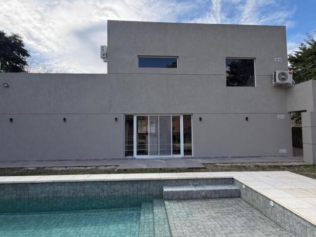 Casa a estrenar en alquiler – Barrio Cerrado Vicente Melazzi, Ezeiza