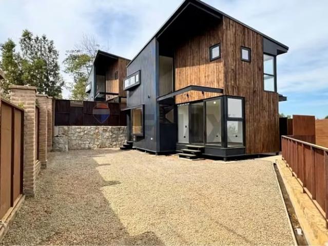 Casa a estrenar en arriendo – los pinos de reñaca