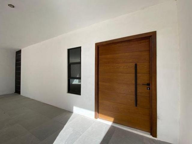 CASA NUEVA EN VENTA EN LA JOYA ARTEAGA