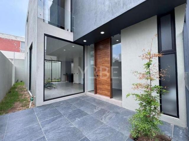 Casa a estrenar en venta Valle Imperial