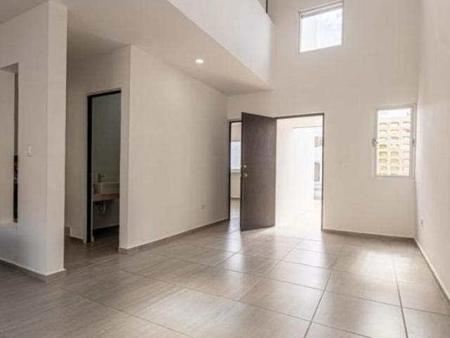 Casa a estrenar en zona oriente, Kanasin Merida