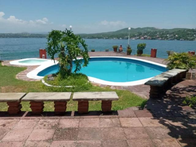 Casa en venta en Tequesquitengo