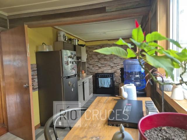 Casa a la venta de gran potencial en Valdivia | 2 Dormitorios por 320000. 00 en Valdivia