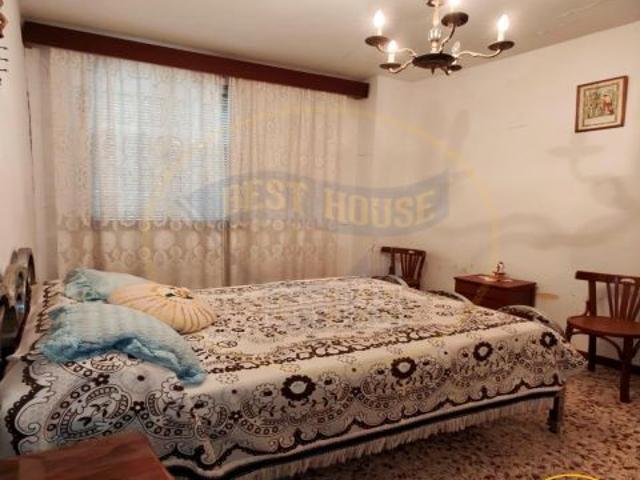 CASA A LA VENTA EN CAMPOS DEL PARAISO