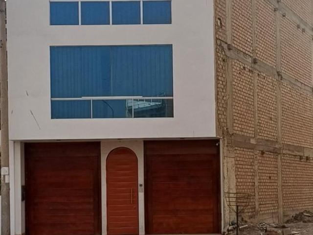 Casa a la Venta en Carabayllo
