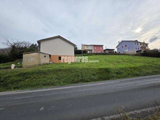 Casa a la venta en Castrillón