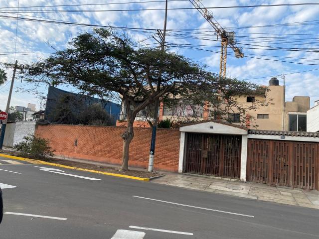 Casa a la Venta en Chacarilla Surco