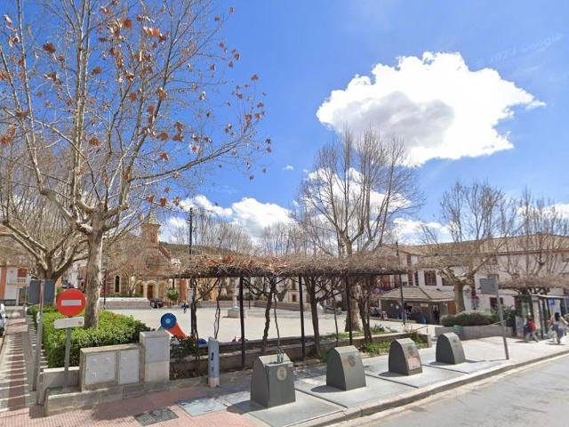 CASA A LA VENTA EN GUEVEJAR GRANADA