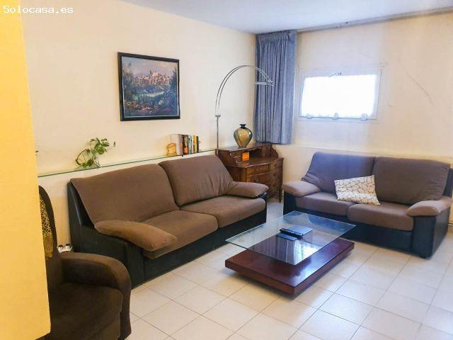 Casa a la venta en El Papiol con espectaculares vistas despejadas