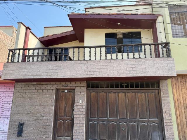Casa a la Venta en la Perla Callao