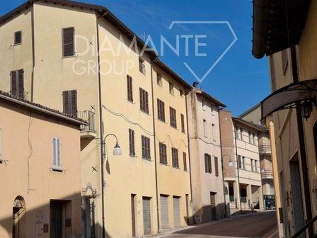 Casa a Schiera 8 camere da letto, Nocera Umbra Umbria DS90357759