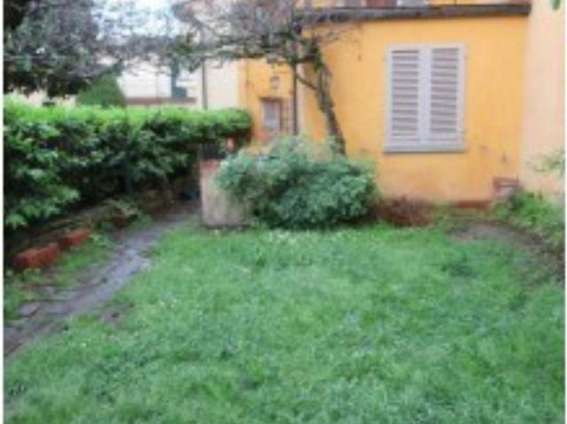 Casa a Schiera in affitto a Borgo San Lorenzo, giardino privato, terrazzo, riscaldamento autonomo TrovaCasa