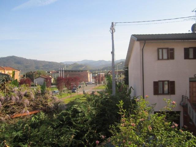 Casa a Schiera in affitto a Brugnato TrovaCasa