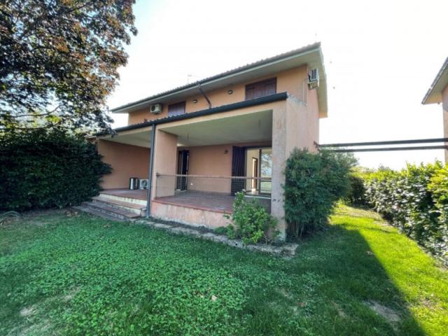 Casa a Schiera in affitto a Monteviale via Cibele, giardino, terrazzo, riscaldamento autonomo TrovaCasa