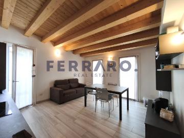 Casa a schiera su due livelli in affitto in zona Sant'Antonino