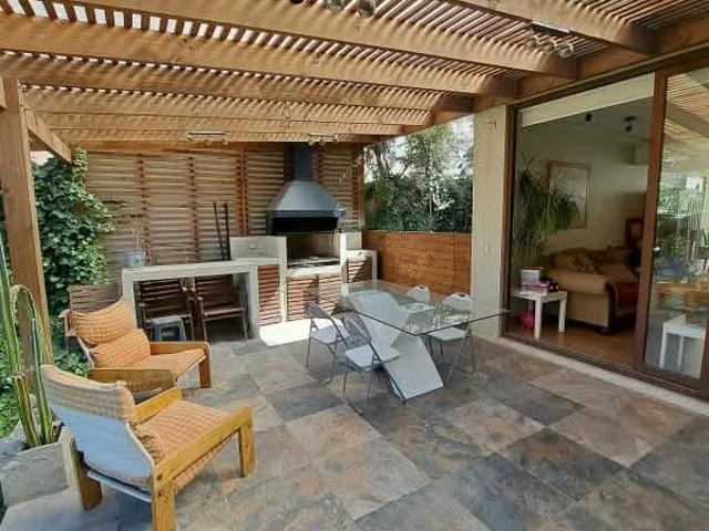 Casa a pasos colegio san anselmo | 4 dormitorios por 11600.00 en Colina