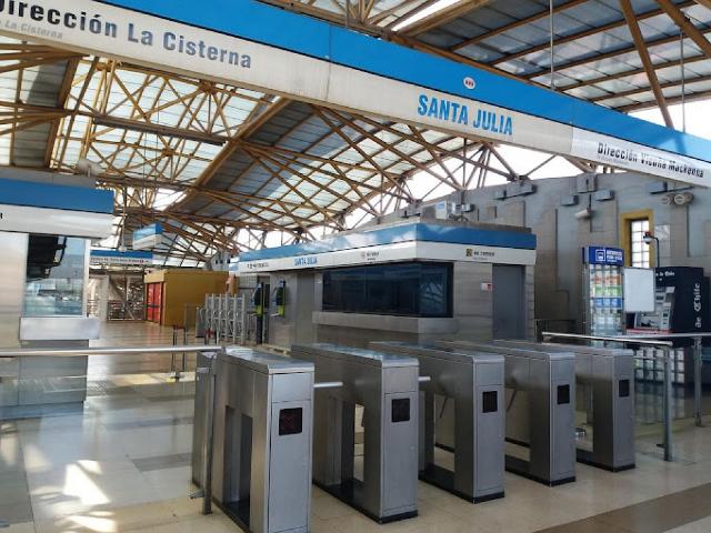 OPORTUNIDAD CASA A PASOS DEL METRO SANTA JULIA