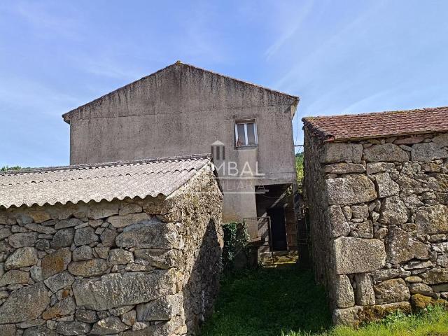 CASA A REFORMAR