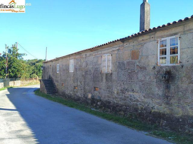 CASA A REFORMAR EN A PEROXA